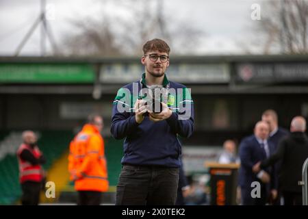 Yeovil Town feiert den Sieg der National League South im Huish Park Stadium, Yeovil Picture von Martin Edwards/ 07880 707878 Stockfoto