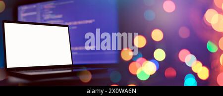 Cyberspace-Konzept. Programmiercode auf dem Computerbildschirm. Stockfoto