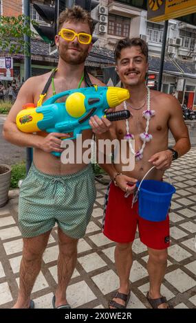 Songkram Thai Buddhist Neujahrsparade, Segen und Wasserschlachten in Chiang Mai, Thailand Stockfoto