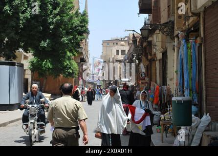 Anhänger von Abdel Fattah el-Sisi bei den Präsidentschaftswahlen 2014 in Kairo, Ägypten Stockfoto