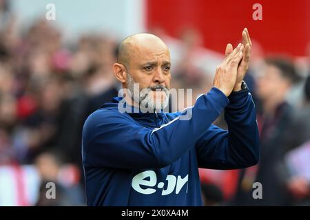 Nuno Espirito Santo, Cheftrainer des Nottingham Forest während des Premier League-Spiels zwischen Nottingham Forest und Wolverhampton Wanderers auf dem City Ground, Nottingham am Samstag, den 13. April 2024. (Foto: Jon Hobley | MI News) Stockfoto