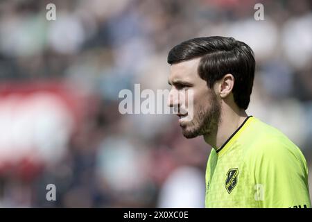 UTRECHT - Torhüter Vasilis Barkas beim niederländischen Eredivisie-Spiel zwischen dem FC Utrecht und Go Ahead Eagles im Galgenwaard-Stadion am 14. April 2024 in Utrecht, Niederlande. ANP JEROEN PUTMANS Stockfoto