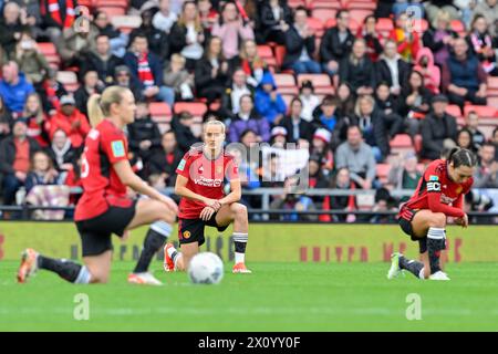 Leigh, Großbritannien. April 2024. Manchester United Spieler schlagen sich beim Halbfinalspiel Manchester United Women's FA Cup gegen Chelsea FC Women im Leigh Sports Village, Leigh, Großbritannien, 14. April 2024 (Foto: Cody Froggatt/News Images) am 14. April 2024 in Leigh, Großbritannien. (Foto: Cody Froggatt/News Images/SIPA USA) Credit: SIPA USA/Alamy Live News Stockfoto