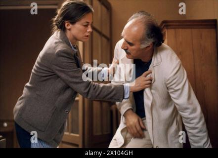 The Prodigal Daughter 1981 The Prodigal Daughter 1981 Originaltitel: La fille Prodigue 1981 Jane Birkin als Anne Michel Piccoli als Anne s Vater EDITORIAL USE ONLY Copyright: xx Stockfoto