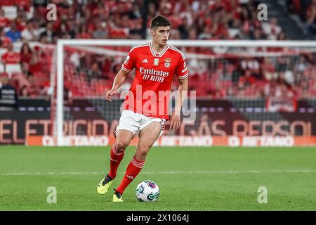 Lissabon, Portugal . April 2024. Lissabon, Portugal, 14. April 2024: Antonio Silva (4 SL Benfica) in Aktion während des Liga Portugal Betclic Spiels zwischen SL Benfica gegen Moreirense FC - Estadio da Luz, Lissabon, Portugal (João Bravo /SPP) Credit: SPP Sport Press Photo. /Alamy Live News Stockfoto