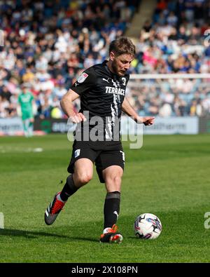 Barrow's Sam Foley während des Sky Bet League 2 Spiels zwischen Gillingham und Barrow im MEMS Priestfield Stadium, Gillingham am Samstag, den 13. April 2024. (Foto: Mark Fletcher | MI News) Credit: MI News & Sport /Alamy Live News Stockfoto