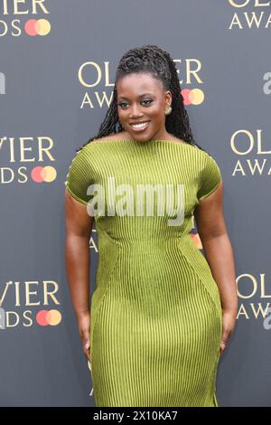 London, Großbritannien. April 2024. Georgina Onuorah nimmt an den Olivier Awards 2024 mit Mastercard in der Royal Albert Hall in London Teil. Credit: John Davies/Alamy Live News Credit: John Davies/Alamy Live News Stockfoto