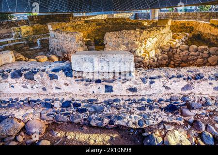 Das St. Peter's House ruiniert die byzantinische Kirche über dem Humble House aus dem frühen 1. Jahrhundert. Neben dem Galiläischen Meer Kapernaum Israel Octagon Basis der Byzantinischen Stockfoto