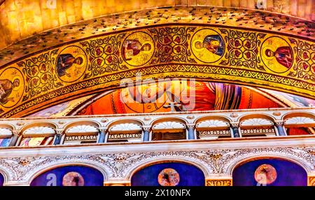 Arches Dome Crusader Church of the Holy Grab Jerusalem Israel. Die 1170 n. Chr. erweiterte Kirche enthält Jesus-Grabkreuzigung und Kreuzigungsstätten. Stockfoto