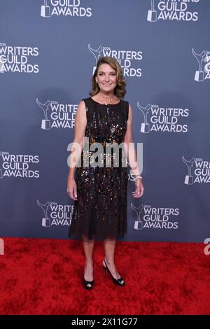 April 2024 WGAW-Präsidentin Meredith Stiehm nimmt am 14. April 2024 an den 76. Annual Writers Guild Awards im Hollywood Palladium Teil. Foto: Barry King/Alamy Live News Stockfoto