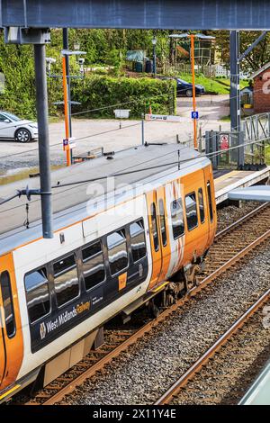 Elektrobahnhof Alvechurch Worcestershire England Großbritannien Stockfoto