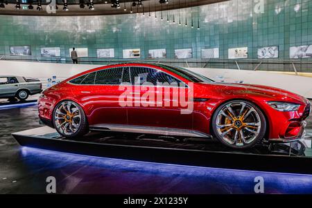 "Pioniere - die Erfindung des Automobils" im Mecedes benz Museum in Stuttgart. Stockfoto