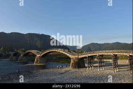 Die Kintai-Brücke wurde 1673 gebaut Stockfoto