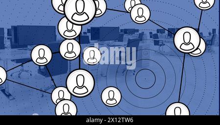 Bild von Symbolen, die mit Linien über dem digitalen Arbeitsplatz im Büro verbunden sind Stockfoto