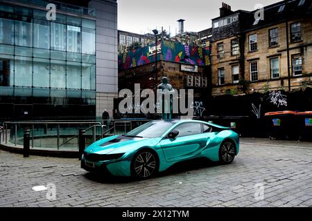 BMW, Springfield Court, Glasgow, Schottland, Großbritannien. Stockfoto