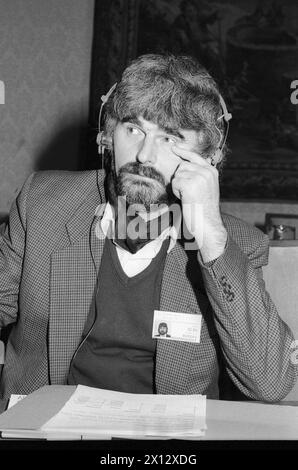 Foto vom 16. Oktober 1985 zeigt Etienne Godin, Abgeordnete aus Belgien bei einem Treffen der Sozialistischen Internationale in Wien. - 19851016 PD0030 - Rechteinfo: Rechte verwaltet (RM) Stockfoto