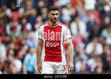 AMSTERDAM: Josip Sutalo von Ajax während des niederländischen Eredivisie-Spiels zwischen Ajax Amsterdam und dem FC Twente in der Johan Cruijff Arena am 14. April 2024 in Amsterdam. ANP | Hollandse Hoogte | MAURICE VAN STEEN Stockfoto