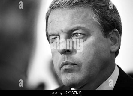 Österreichs Bundeskanzler Franz Vranitzky, am 26. Februar 1991 in Wien gefangen genommen. - 19910226 PD0002 - Rechteinfo: Rechte verwaltet (RM) Stockfoto