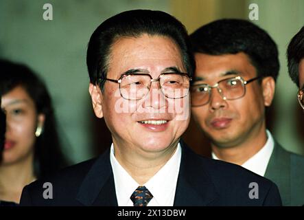 Wien am 29. Juni 1994: Der chinesische Premierminister Li Peng reist zu einem fünftägigen Besuch in Wien. - 19940629 PD0002 - Rechteinfo: Rechte verwaltet (RM) Stockfoto