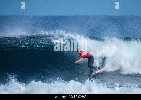 Der hawaiianische Profi-Surfer John John Laurence tritt 2024 beim Margaret River Pro Surf Event in Surfer's Point, Prevelly, Western Australia an. Stockfoto