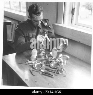 SOLDIERS HANDWERKSKUNST – Eine Serie von Bildern, die im südöstlichen Kommando für Soldiers Handwerkskunst aufgenommen wurden. Diese Fotos wurden speziell für Education Officer in North Kent und Surrey gemacht. Neues Technisches College, Guildford British Army Stockfoto