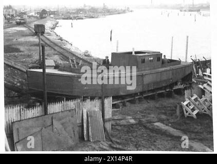 DIE INGENIEURE VON ROYAL BAUEN DAS NEUE CRAFT50 FT. Twin Screw Tug - Allgemeine Ansicht des Schleppers, britische Armee Stockfoto