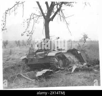 ITALIEN : DER VORMARSCH DURCH DIE GUSTAV-LINIE – deutsche Panzer wurden in der Panzerschlacht der britischen Armee geschlagen Stockfoto