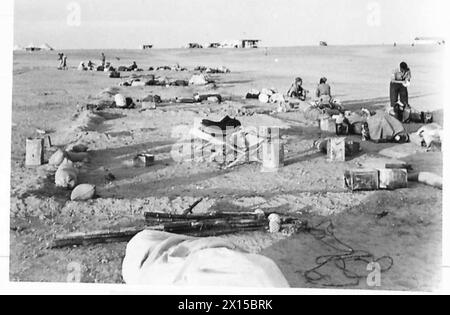 BRITISCHE EXPEDITIONSTRUPPE ZUR BEKÄMPFUNG VON HEUSCHRECKEN IM NAHEN OSTEN - das Lager, in dem die Expedition vorbereitet wurde, ist geschlagen und verlassen Organisation der Vereinten Nationen [UNO] Stockfoto