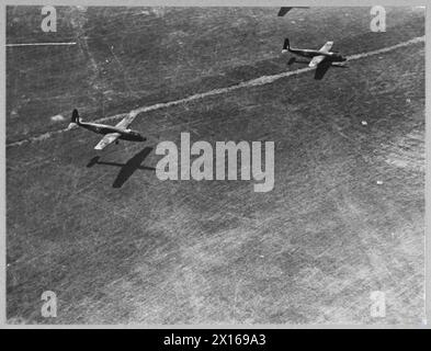 HOTSPUR GLEITER MARK II (ALLGEMEINES FLUGZEUG) - Operational Training Gleiter. Segelflugzeuge kommen an Land Stockfoto