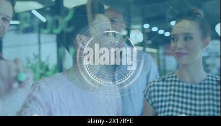 Abbildung des Scans von Scopes und des Netzwerks von Verbindungen über das Netzwerk Stockfoto