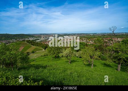 Die Grabkapelle am Württemberg in Stuttgart-Rotenberg bietet einen malerischen Blick über das Neckartal und Stuttgart. Baden-Württemberg, Deutsch Stockfoto