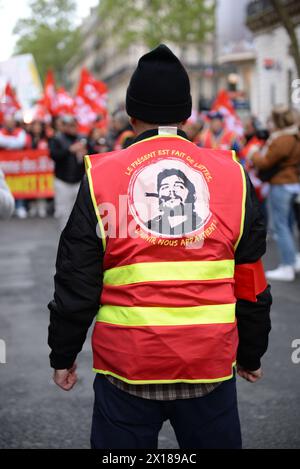 Les salariés du Commerce défilent à Paris et promettent au Ministry Guérini un Incendie Social s'ils n'obtiennent pas Satisfaction lors des JO Stockfoto