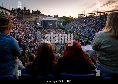 Edinburgh Castle Konzerte, Dermot Kennedy Stockfoto