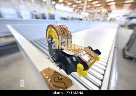 Eröffnung des neuen Paketlogistikzentrums der Post AG in Wien-Inzersdorf, Österreich, am Freitag, den 12. April 2024. - 20240412 PD2064 Stockfoto