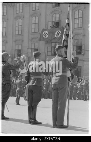 The Anschluss (Österreichische Annexion) 1938, eifrig der Truppen, März 1938 - 19380301 PD0273 - Rechteinfo: Rights Managed (RM) Stockfoto