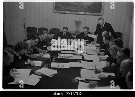 Volksabstimmung April 1938, wahlkommission, 10.4.1938 - 19380410 PD0135 - Rechteinfo: Rechte verwaltet (RM) Stockfoto