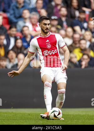 AMSTERDAM: Josip Sutalo von Ajax während des niederländischen Eredivisie-Spiels zwischen Ajax Amsterdam und dem FC Twente in der Johan Cruijff Arena am 14. April 2024 in Amsterdam. ANP | Hollandse Hoogte | MAURICE VAN STEEN Stockfoto