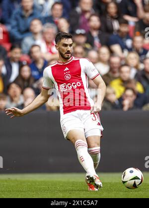 AMSTERDAM: Josip Sutalo von Ajax während des niederländischen Eredivisie-Spiels zwischen Ajax Amsterdam und dem FC Twente in der Johan Cruijff Arena am 14. April 2024 in Amsterdam. ANP | Hollandse Hoogte | MAURICE VAN STEEN Stockfoto