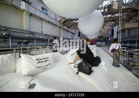 Mailand, Italien. April 2024. 1., Ikea per il Fuorisalone 2024 in Via Tortona - Design Week - Marted&#xec; 16. April 2024 (Foto Claudio Furlan/Lapresse) 1., Ikea for Fuorisalone 2024 in Tortona Street - Design Week - Dienstag, 16. April 2024 (Foto Claudio Furlan/Lapresse) Credit: LaPresse/Alamy Live News Stockfoto