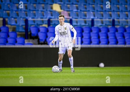 ARNHEM, 16.04.2024, GelreDome, Fußball, niederländische Eredivisie, Saison 2023 / 2024, Spiel zwischen Vitesse und Jong PSV (Freundschaftsspiel), Vitesse Spieler Daan Huisman Stockfoto