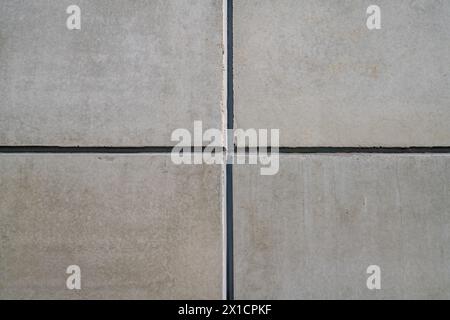 Fertigbeton aus Stahlbeton, Übergang zwischen Schnittpunkten von Fertigbeton-Elementen. Stockfoto