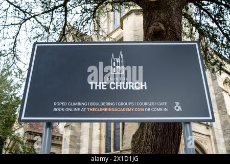 Um St. Werburgh herum ist ein Vorort der Bristol UK Bristol Climbing Academy in der Kirche Stockfoto