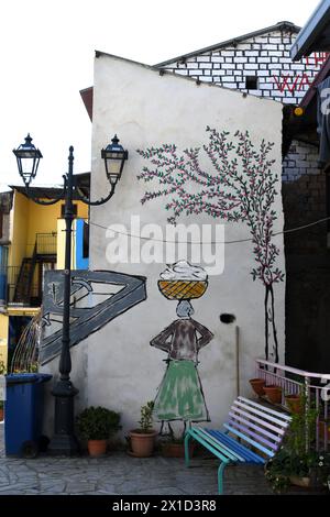 Fiumara Reggio Calabria Italien - Borgo Croce, murales Stockfoto