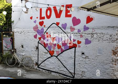 Fiumara Reggio Calabria Italien - Borgo Croce, murales Stockfoto