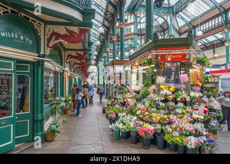 1904 Hall in Kirkgate Market, Leeds, West Yorkshire, England, Großbritannien Stockfoto