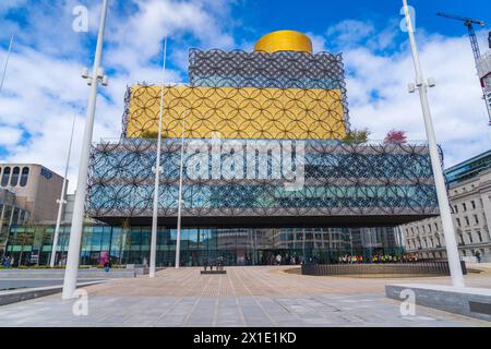 Birmingham, UK 16. April 2024: Vorderansicht der Bibliothek in Birmingham, UK Stockfoto