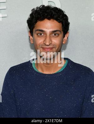 April 2024, West Hollywood, Kalifornien, USA: Karan Soni nimmt an der Premiere von Hulus „Under the Bridge“ in Los Angeles Teil (Foto: © Billy Bennight/ZUMA Press Wire) NUR ZUR REDAKTIONELLEN VERWENDUNG! Nicht für kommerzielle ZWECKE! Stockfoto