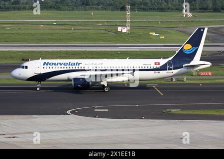 Nouvelair Tunisie Airbus A320-200 mit Registrierung TS-INI am Flughafen Düsseldorf Stockfoto