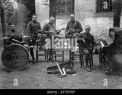 Unterhaltungsbereich, Tours, Frankreich. Foecy Jazz Band ca. 1919 Stockfoto