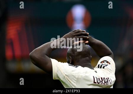 Romelu Lukaku von AS Roma reagiert während des Europa League-Fußballspiels zwischen AC Mailand und AS Roma im San Siro Stadion in Mailand (Italien) am 11. April 2024. Stockfoto